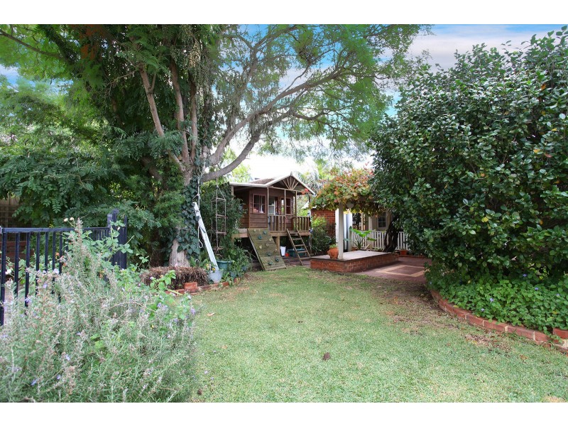 3 Waylen Street, Guildford WA 6055