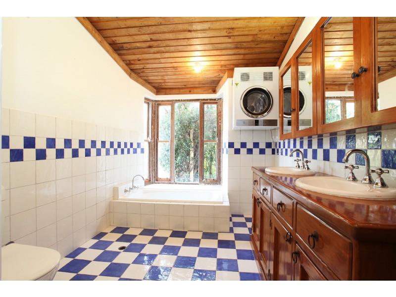 3 Waylen Street, Guildford WA 6055