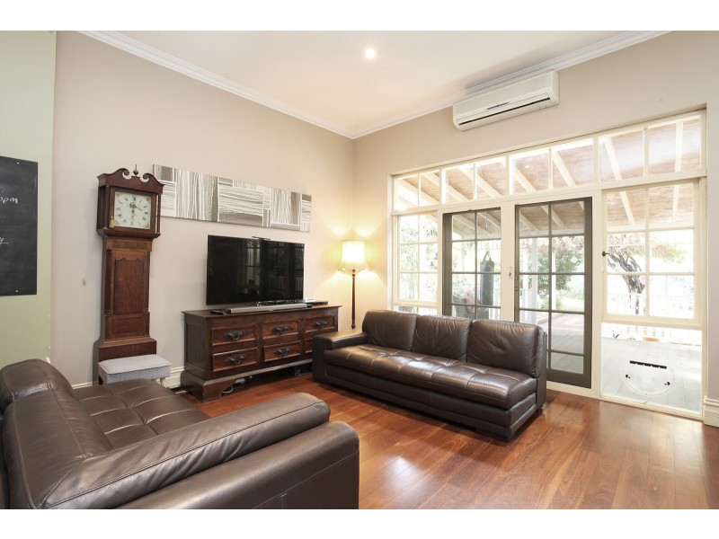 3 Waylen Street, Guildford WA 6055