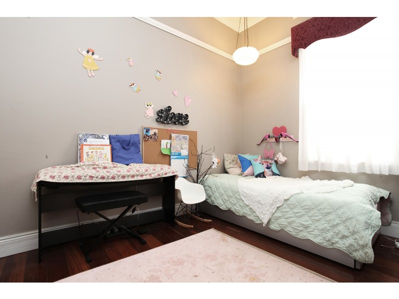 3 Waylen Street, Guildford WA 6055