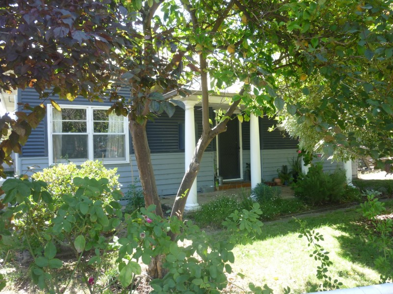 10 Port Fairy Rd, Ararat VIC 3377