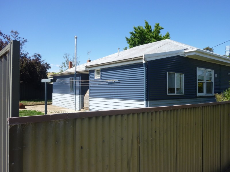 10 Port Fairy Rd, Ararat VIC 3377