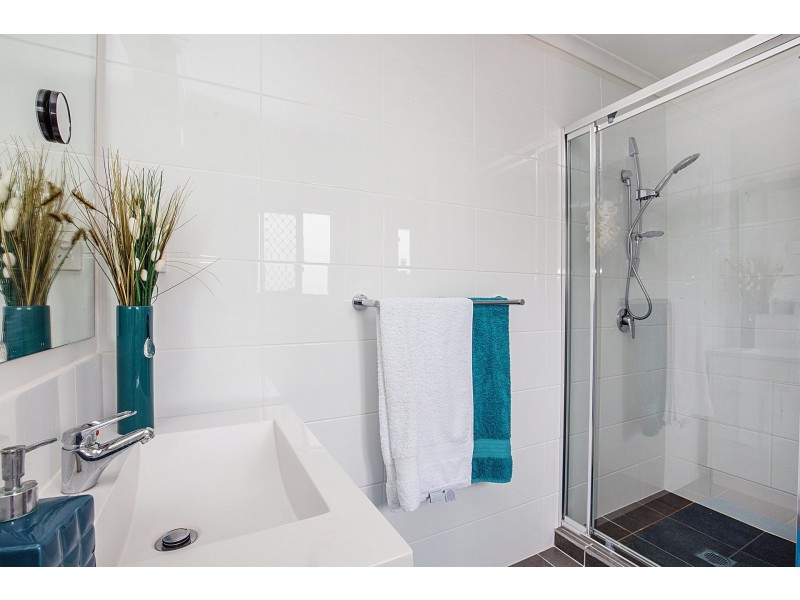 35/530 Pine Ridge Road, Coombabah QLD 4216