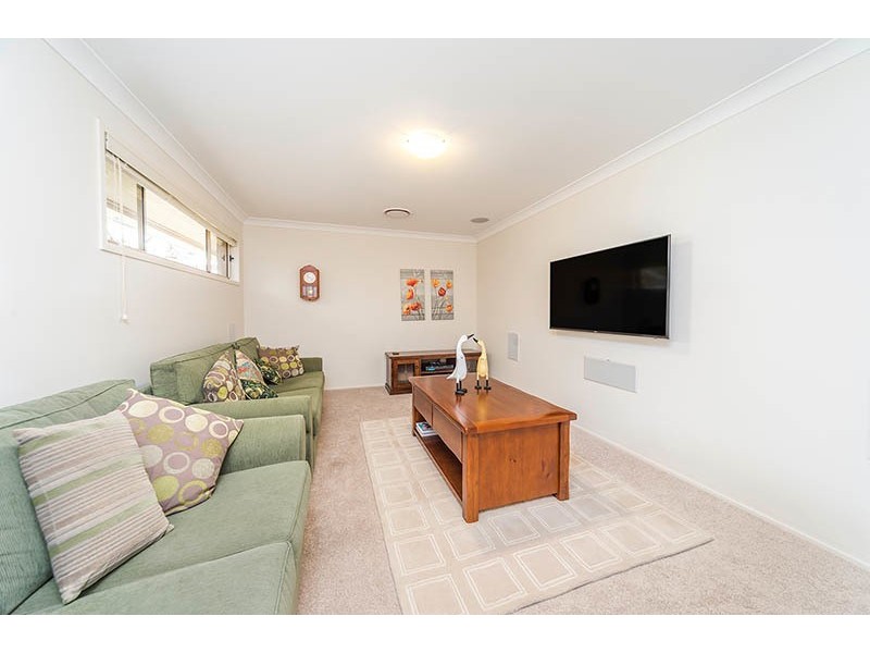 34 Blue Bell Way, Worrigee NSW 2540