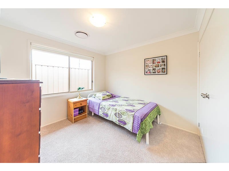 34 Blue Bell Way, Worrigee NSW 2540