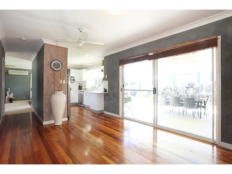 44 Barrs Avenue, Oxenford QLD 4210