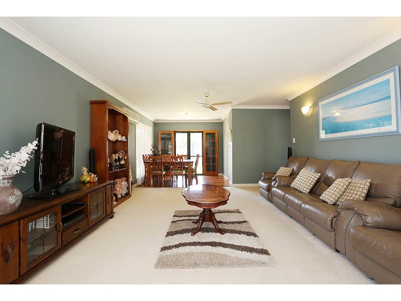 44 Barrs Avenue, Oxenford QLD 4210