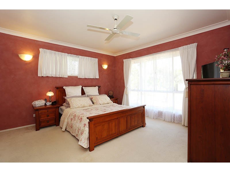 44 Barrs Avenue, Oxenford QLD 4210