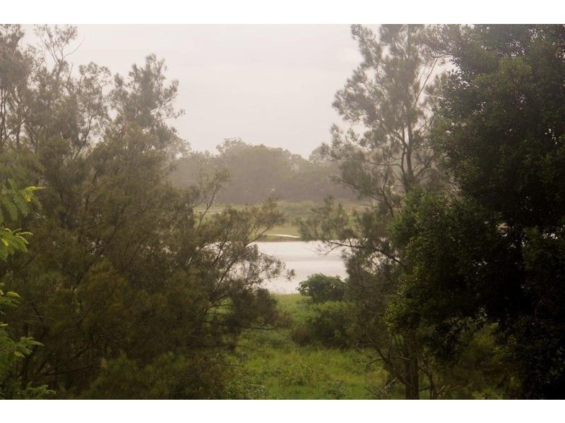 44 Barrs Avenue, Oxenford QLD 4210