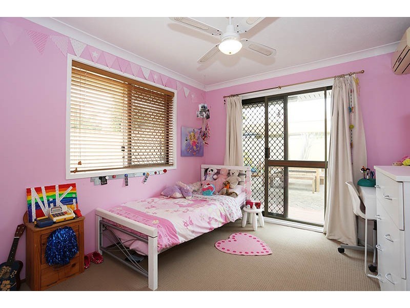 2 Burrinjuck Drive, Coombabah QLD 4216