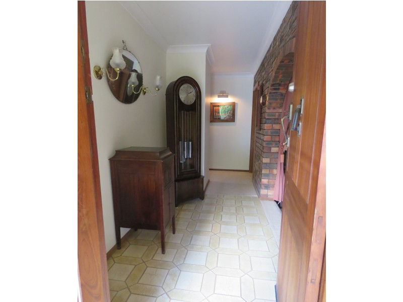 18 Rodd Street, Canowindra NSW 2804