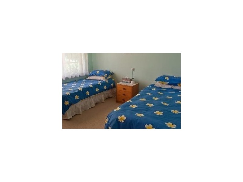 18 Rodd Street, Canowindra NSW 2804