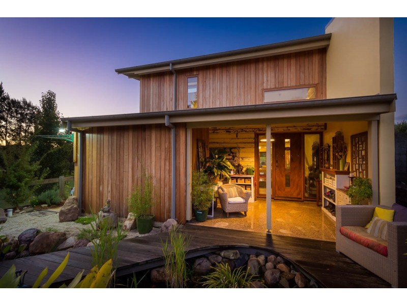 18 Millowine Lane, Bega NSW 2550
