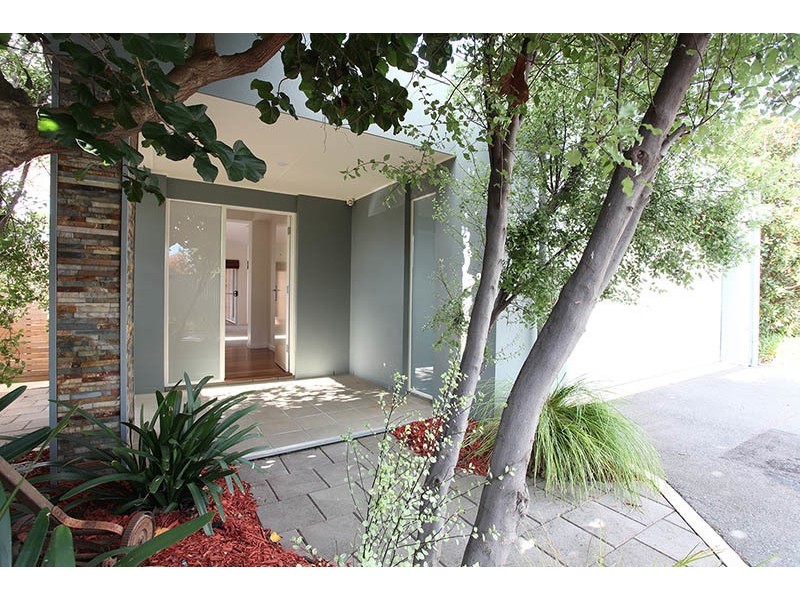 8A Avenue Road, Glynde SA 5070