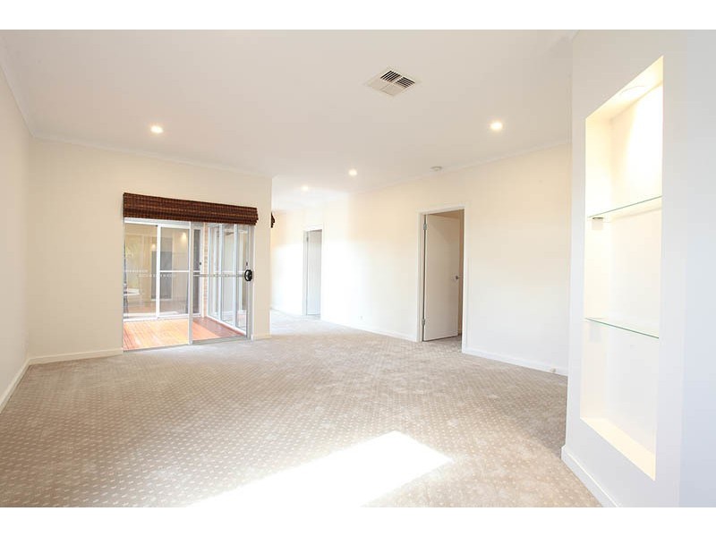 8A Avenue Road, Glynde SA 5070