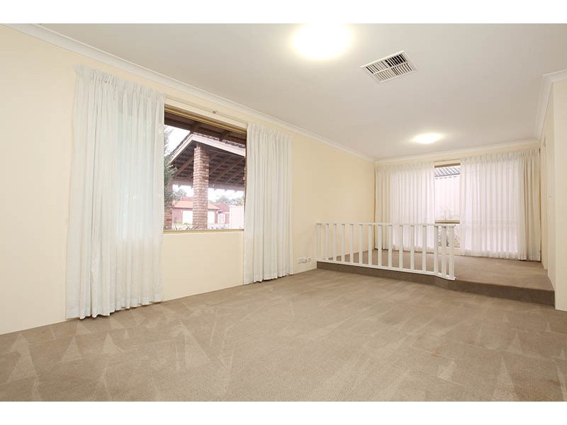 32 Stanton Crescent, Greenwood WA 6024