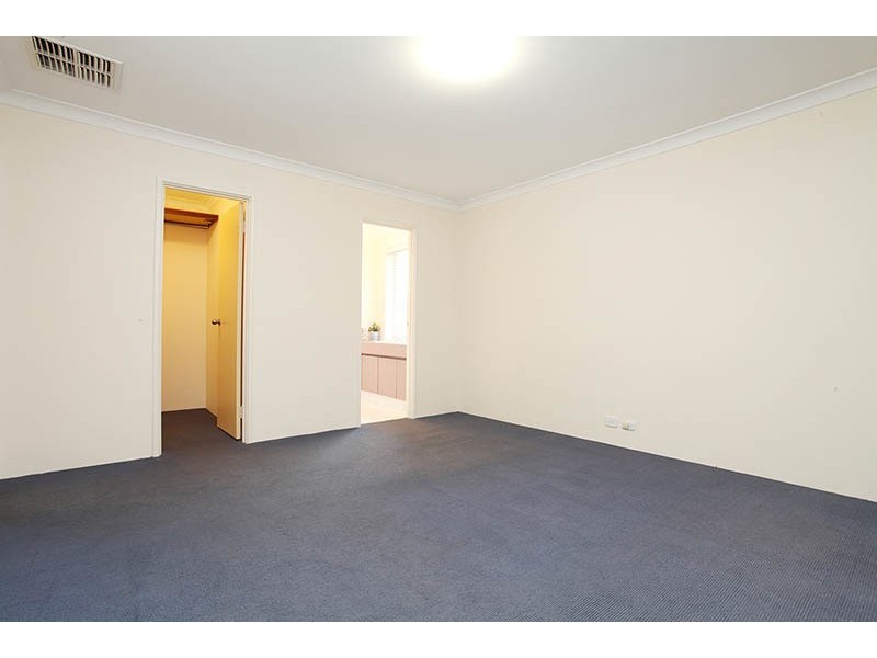 32 Stanton Crescent, Greenwood WA 6024