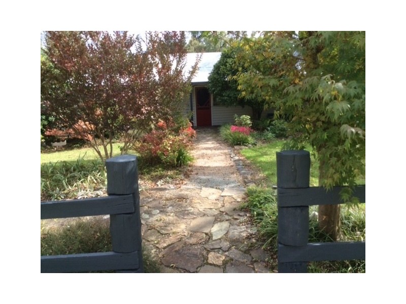 5 MACKIESON ROAD, Buchan South VIC 3885