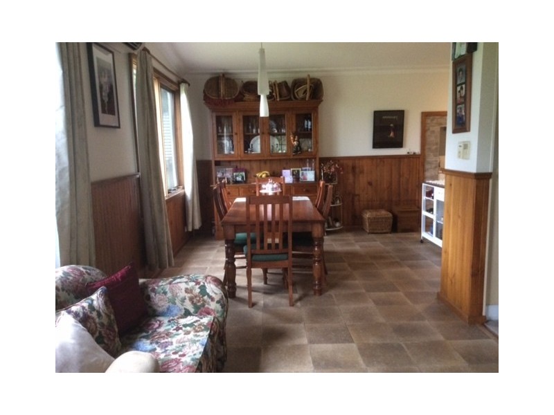 5 MACKIESON ROAD, Buchan South VIC 3885