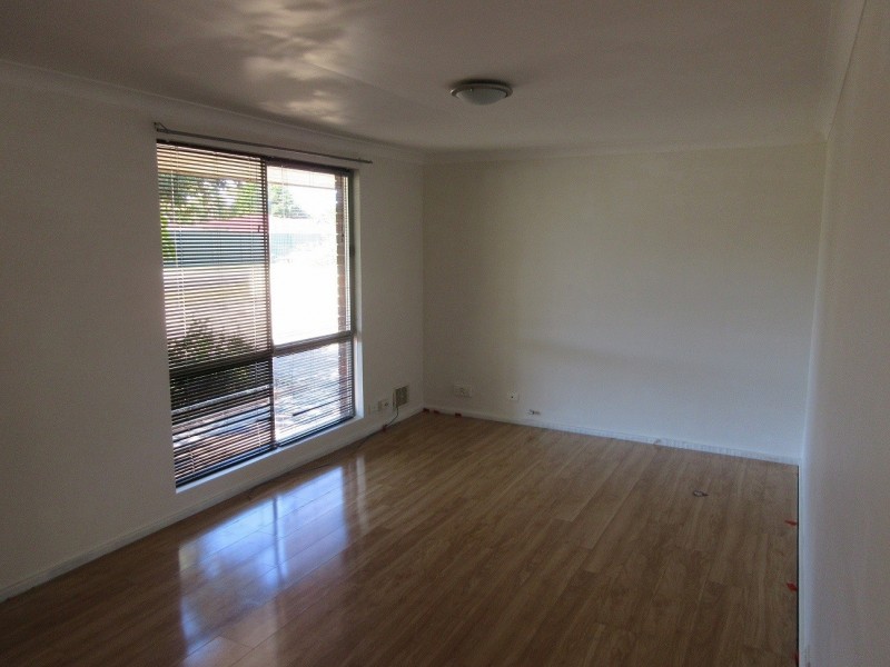 16 Henry Street, Rockingham WA 6168