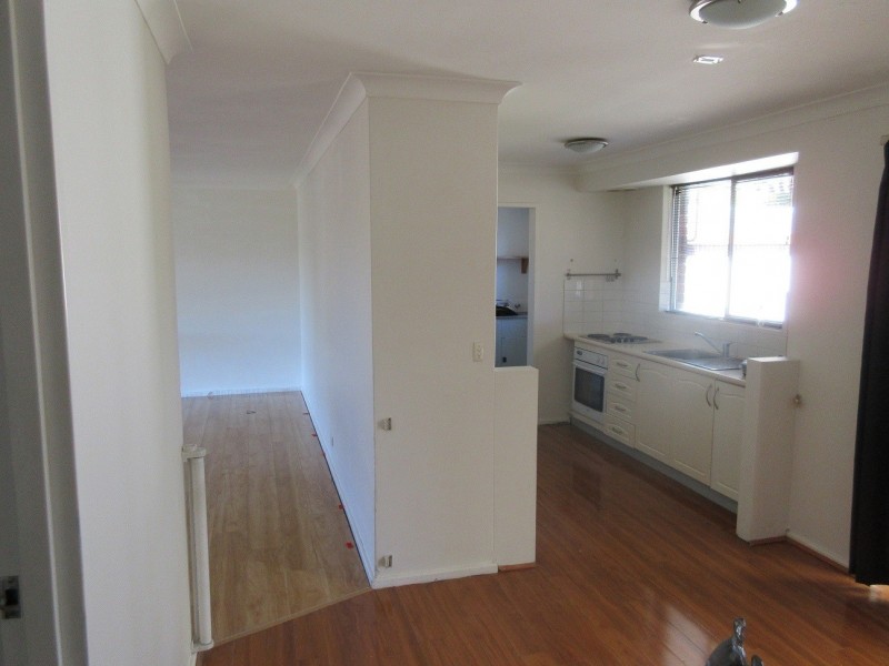 16 Henry Street, Rockingham WA 6168