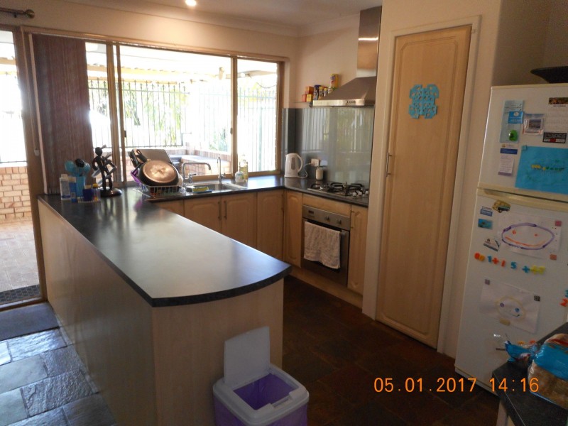 10 Cable Close, Seville Grove WA 6112