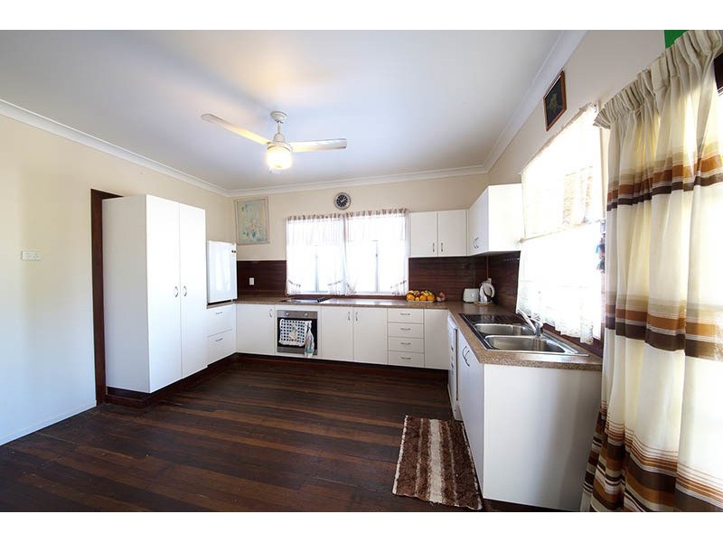 40 Bunce Street, Mundubbera QLD 4626