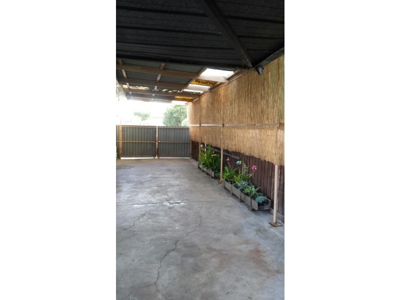 6 Wren Street, Norlane VIC 3214