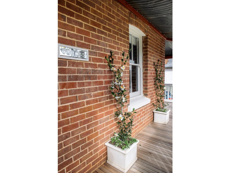 26 Lead Street, Yass NSW 2582