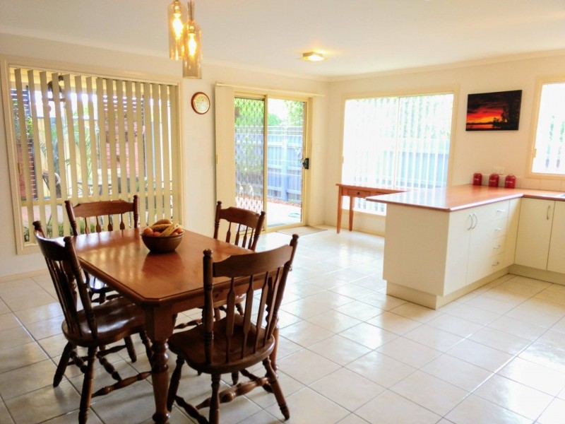 2/5 Russell Street, Darley VIC 3340