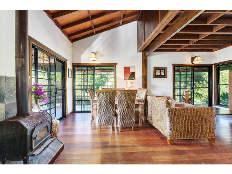 2 Watson Court, Kin Kin QLD 4571