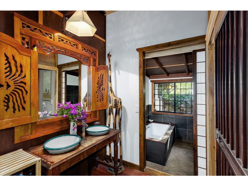 2 Watson Court, Kin Kin QLD 4571