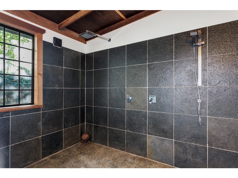 2 Watson Court, Kin Kin QLD 4571