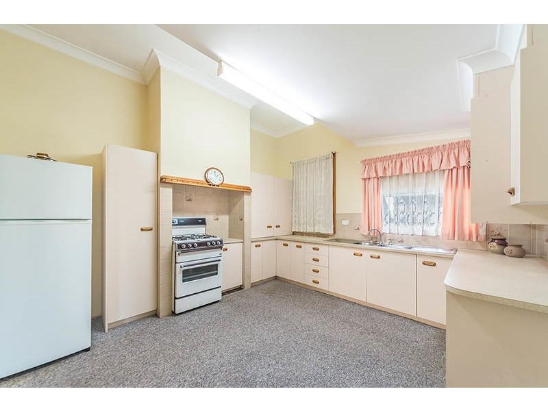 48 Elizabeth Street, Telarah NSW 2320