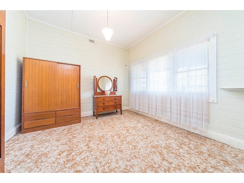 48 Elizabeth Street, Telarah NSW 2320