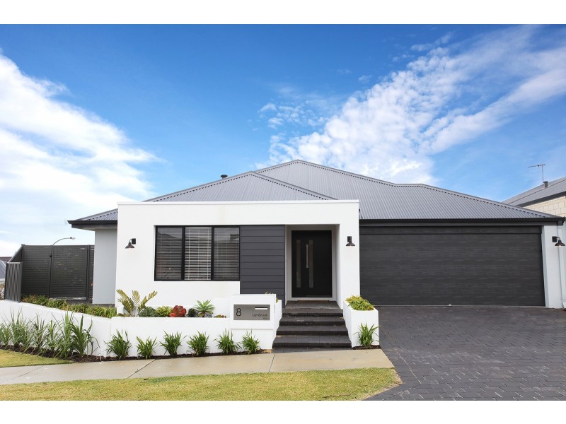 8 Lambrook Way, Landsdale WA 6065