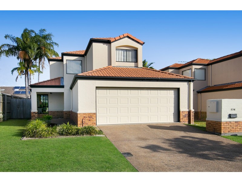 134 Kate Street, Carina QLD 4152