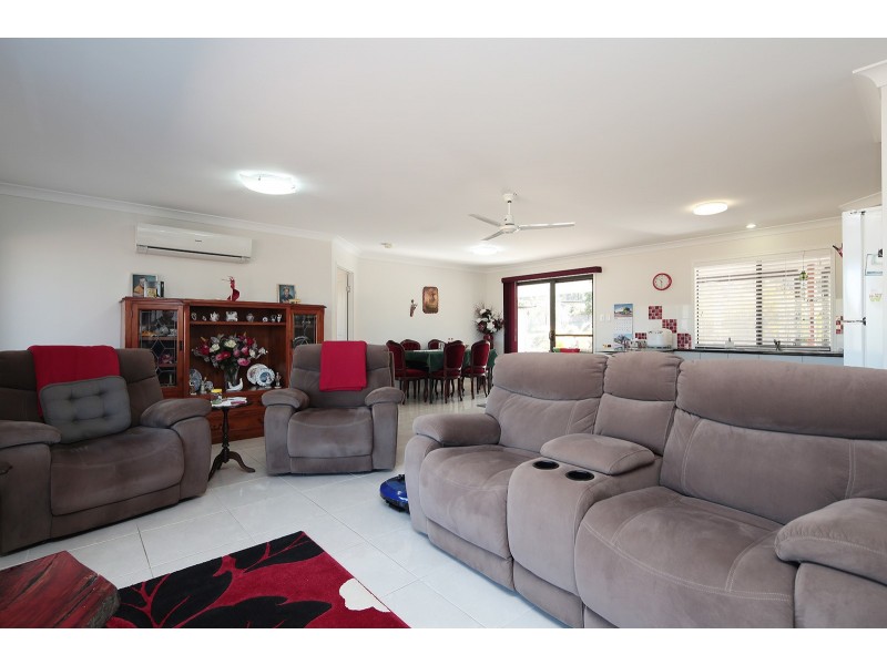 4 Beames Drive, Laidley South QLD 4341