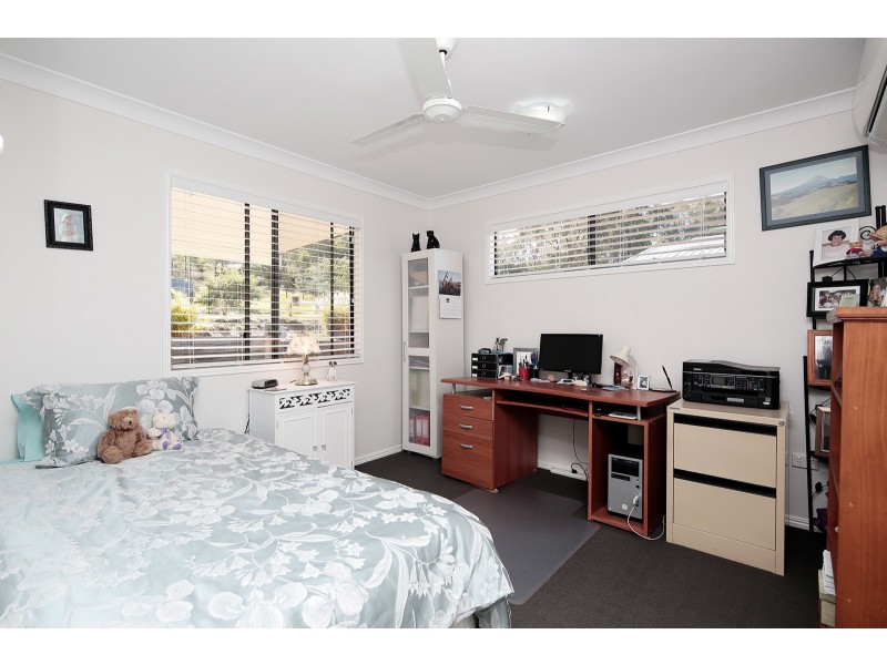 4 Beames Drive, Laidley South QLD 4341