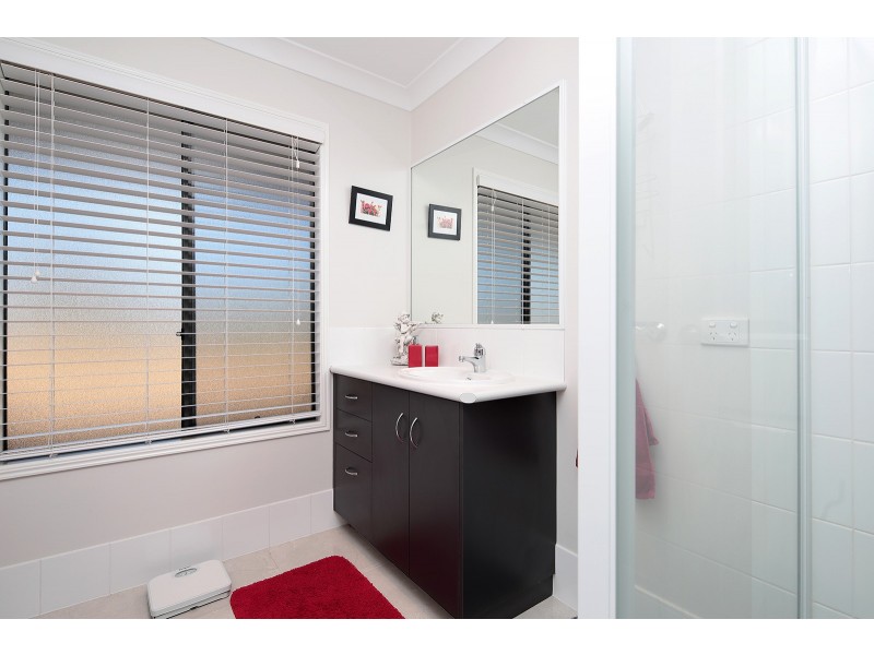 4 Beames Drive, Laidley South QLD 4341