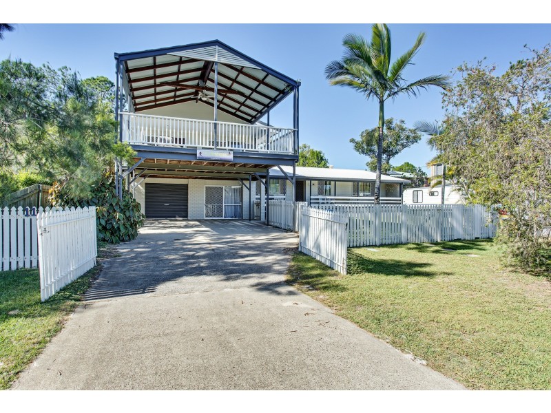 11 Zircon Street, Rainbow Beach QLD 4581