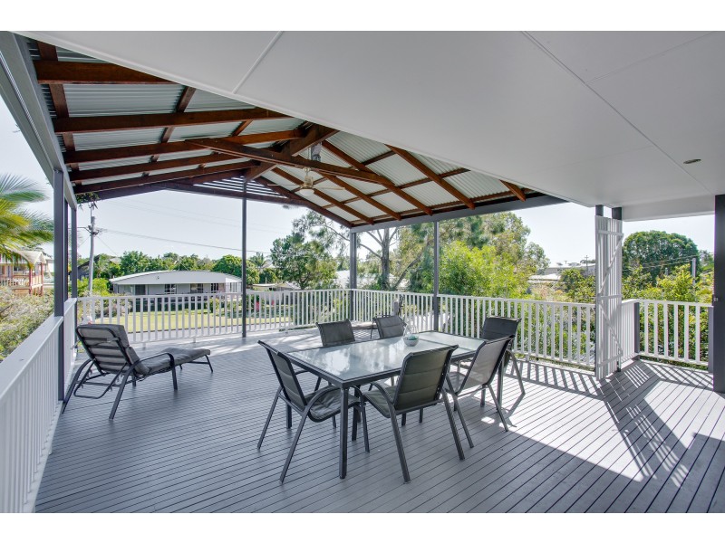 11 Zircon Street, Rainbow Beach QLD 4581