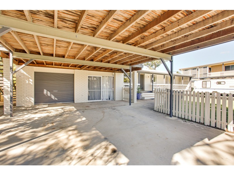 11 Zircon Street, Rainbow Beach QLD 4581