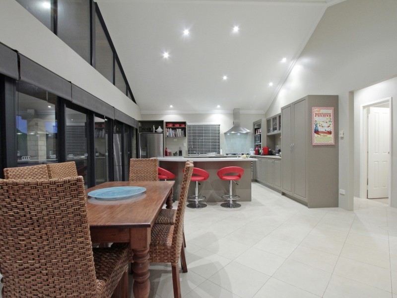 5 Leitrim Lane, Beaconsfield WA 6162