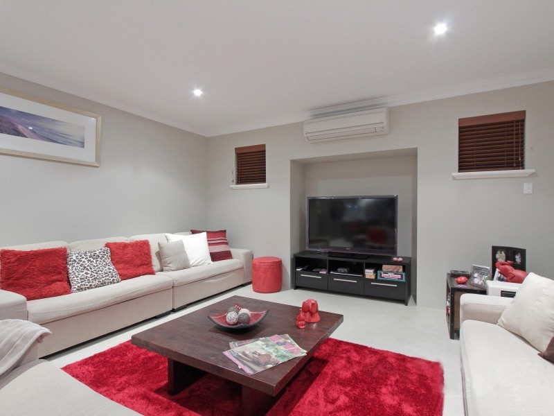 5 Leitrim Lane, Beaconsfield WA 6162