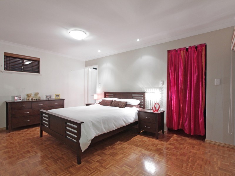 5 Leitrim Lane, Beaconsfield WA 6162