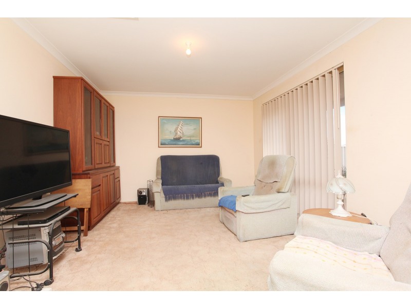 19 Sennet Lane, Warnbro WA 6169