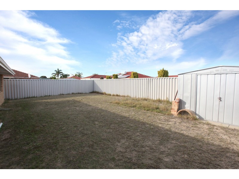 19 Sennet Lane, Warnbro WA 6169