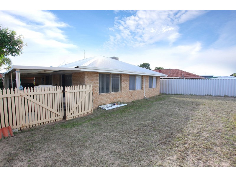 19 Sennet Lane, Warnbro WA 6169