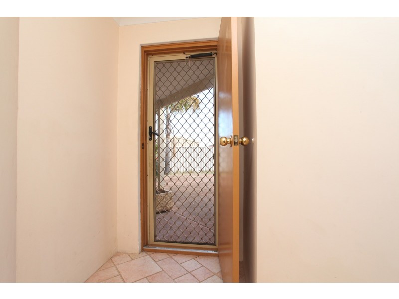19 Sennet Lane, Warnbro WA 6169